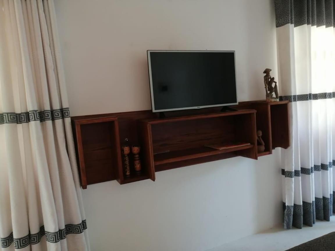 Jennifer'S Villa Негомбо Экстерьер фото